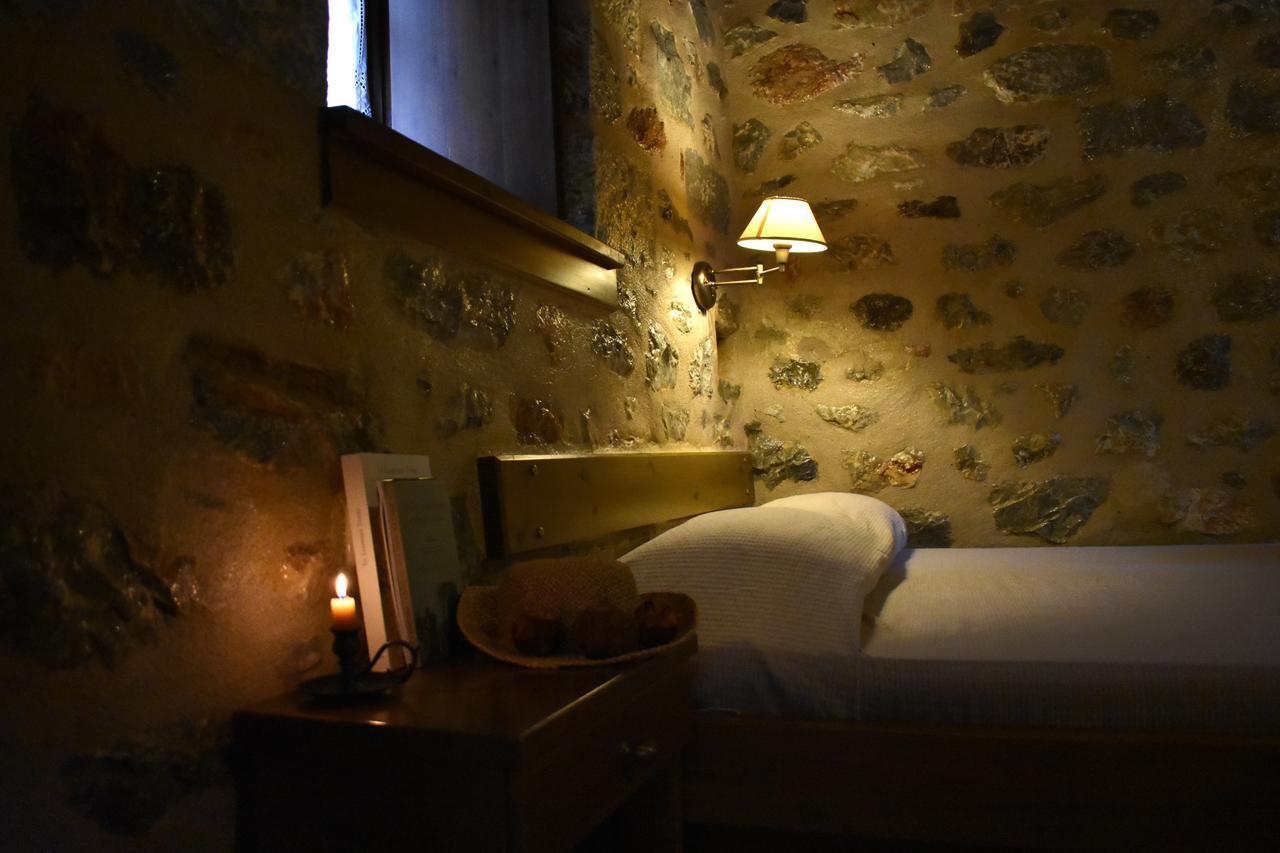 Pyrgoi Theodorakaki: O Gerolimenas Hotel Eksteriør billede